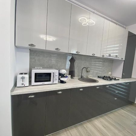 Alemar Royal 1 Apartment Năvodari Екстериор снимка