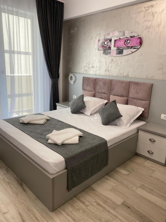 Alemar Royal 1 Apartment Năvodari Екстериор снимка